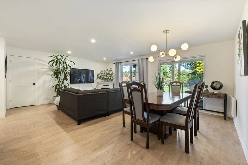 Luxury estate at 303 Rue Bergeron Est, Granby, QC — photo 27