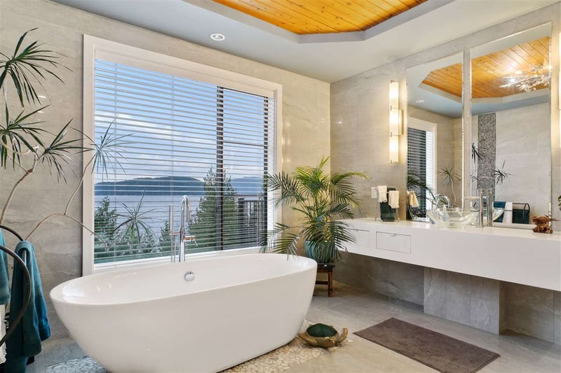 Luxury estate at 50 Sweetwater Place, Lions Bay — photo 15
