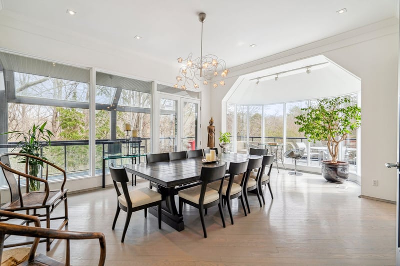 Luxury estate at 18 Timberglade Court, North York, ON — photo 18