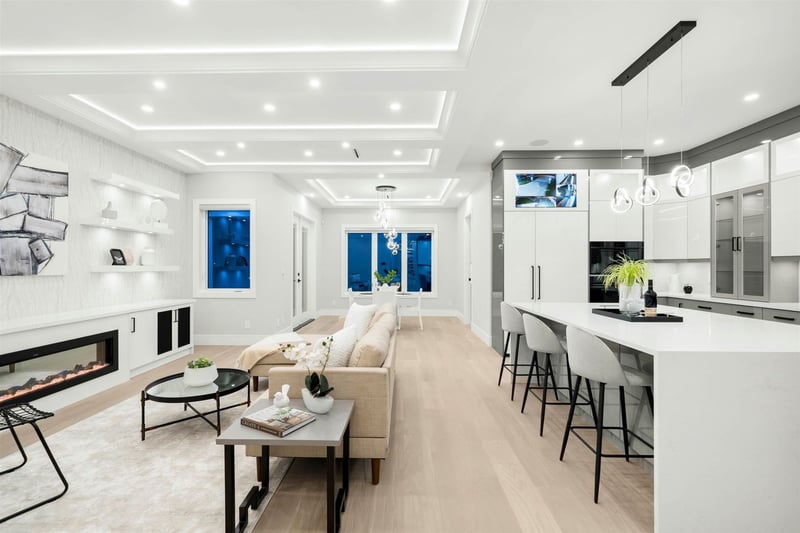 Luxury estate at 2096 Bowler Drive, Surrey, BC — photo 15