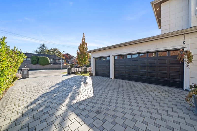 Luxury estate at 4839 Francis Road, Richmond, BC — photo 4
