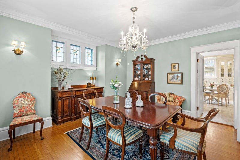 Luxury estate at 247 MacNab Street South, Hamilton, ON — photo 11