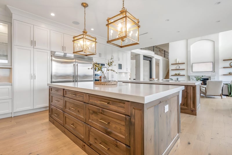 Luxury estate at 16927 40 Avenue, Surrey, BC — photo 15