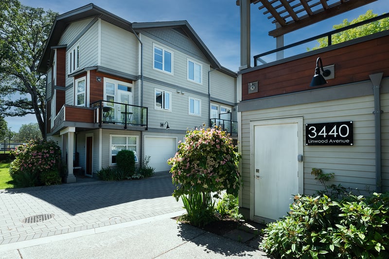 Luxury estate at 3440 Linwood Ave, Victoria, BC — photo 4
