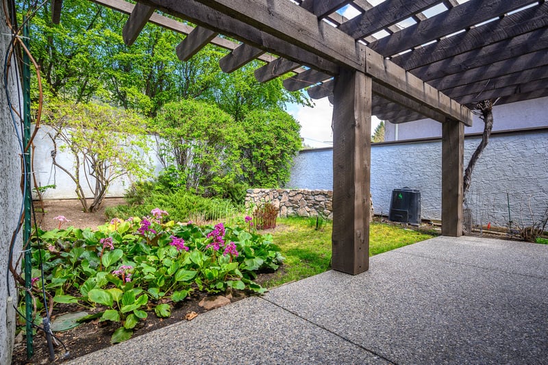Luxury estate at 17211 Thomson Road, Lake Country, BC — photo 40