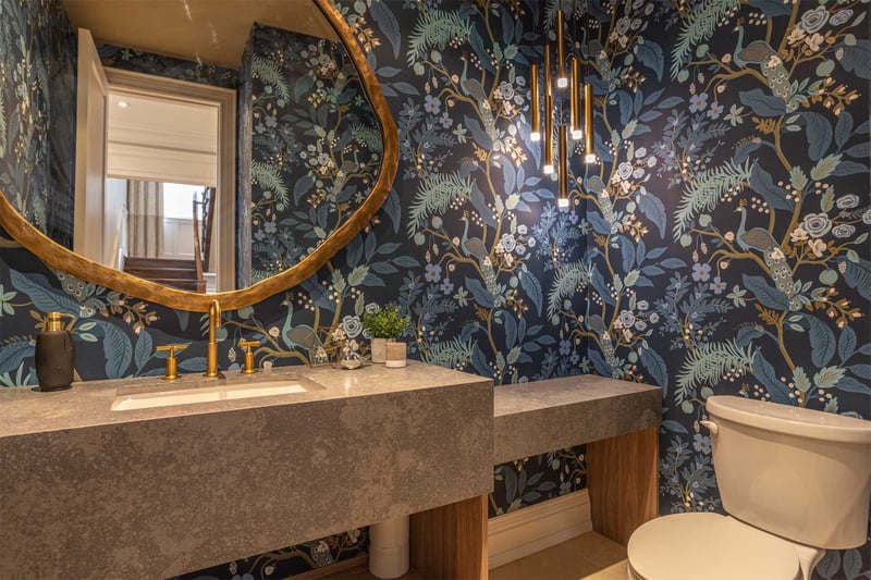 Luxury estate at 159 Jones Street, Oakville — photo 13