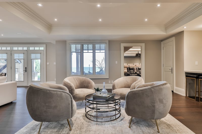 Luxury estate at Burlington — photo 40