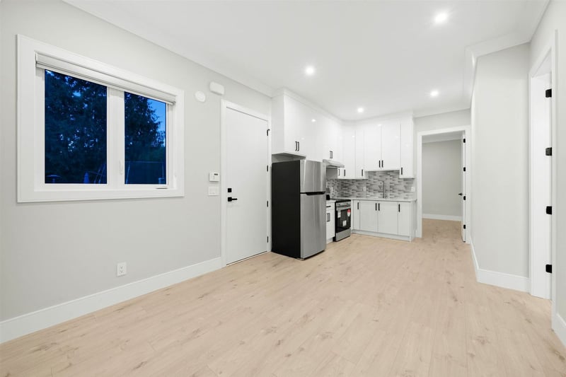Luxury estate at 2096 Bowler Drive, Surrey, BC — photo 33