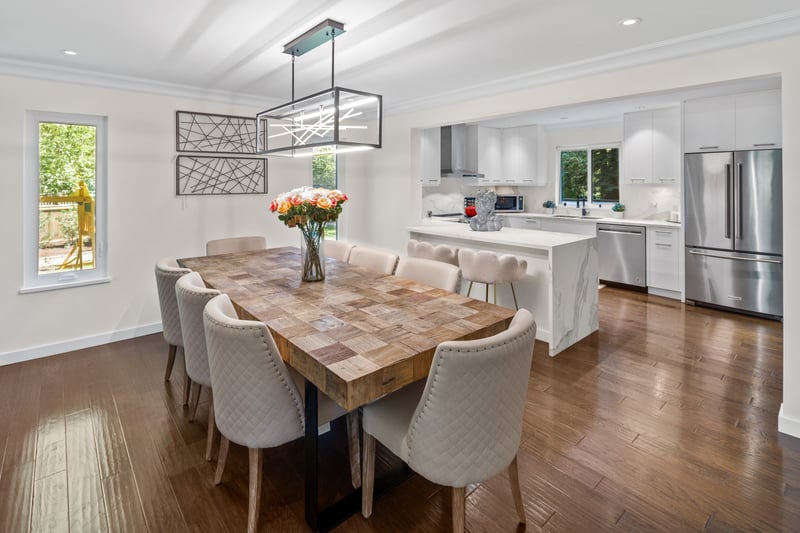 Luxury estate at 1007 Kentwood Place, Victoria, BC — photo 10