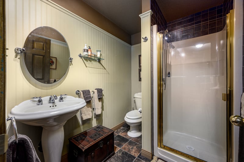 Luxury estate at 9310 Kalamalka Road, Coldstream, BC — photo 54