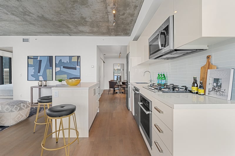 Luxury estate at 1010 6 Street Southwest unit 1202 — photo 13