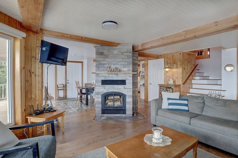 Luxury estate at 19 Chemin Girl's Camp, Mansonville, QC — photo 12