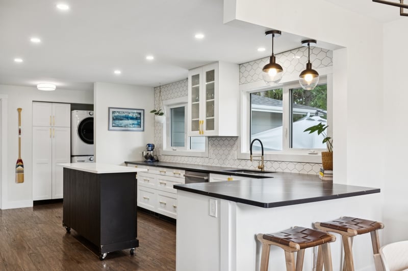 Luxury estate at 13615 Buena Vista Road Northwest, Edmonton, AB — photo 14