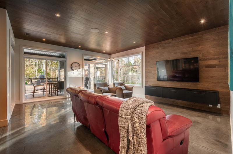 Luxury estate at 7405 Chemin de Saint-Jean, La Prairie, QC — photo 13