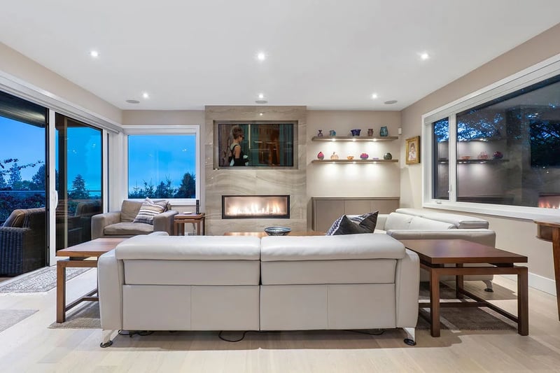 Luxury estate at 990 Jefferson Avenue, West Vancouver, BC — photo 17