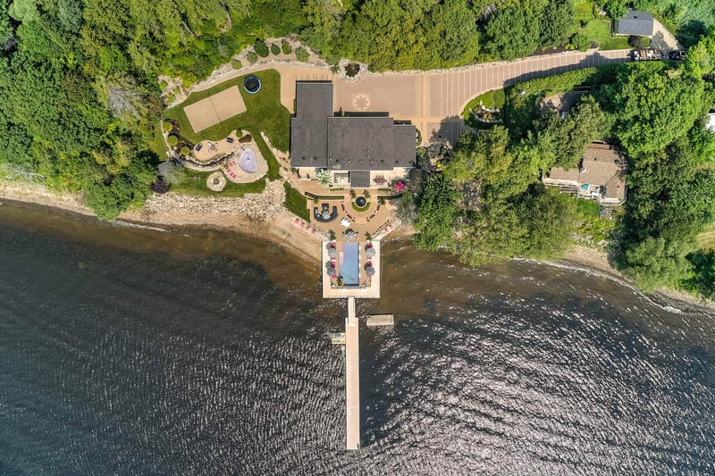 Luxury estate at 384 Rue Girouard, Oka — photo 11