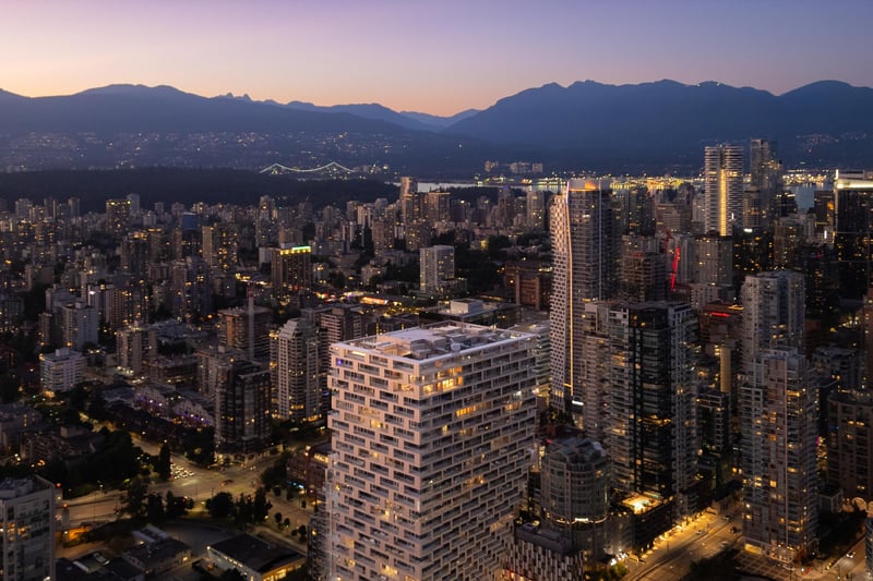Luxury estate at 1480 Howe Street ph1, Vancouver, BC — photo 7