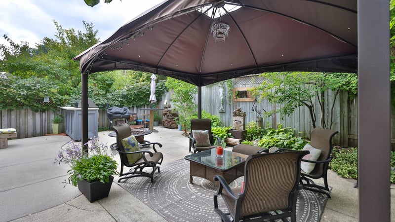 Luxury estate at 5570 McFarren Boulevard, Mississauga, ON — photo 29