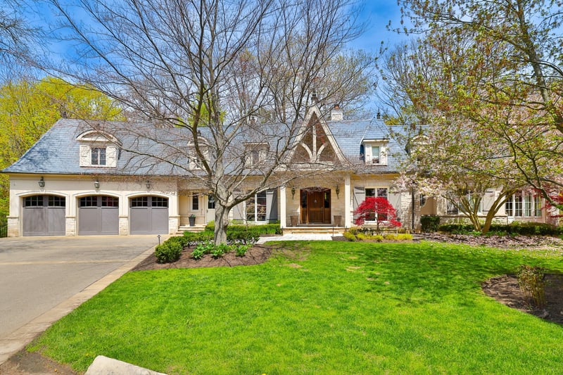 Luxury estate at 1093 Algonquin Drive, Mississauga, ON — photo 42