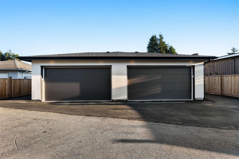 Luxury estate at 2-7061 Paulus Crescent #2, Burnaby, BC — photo 25