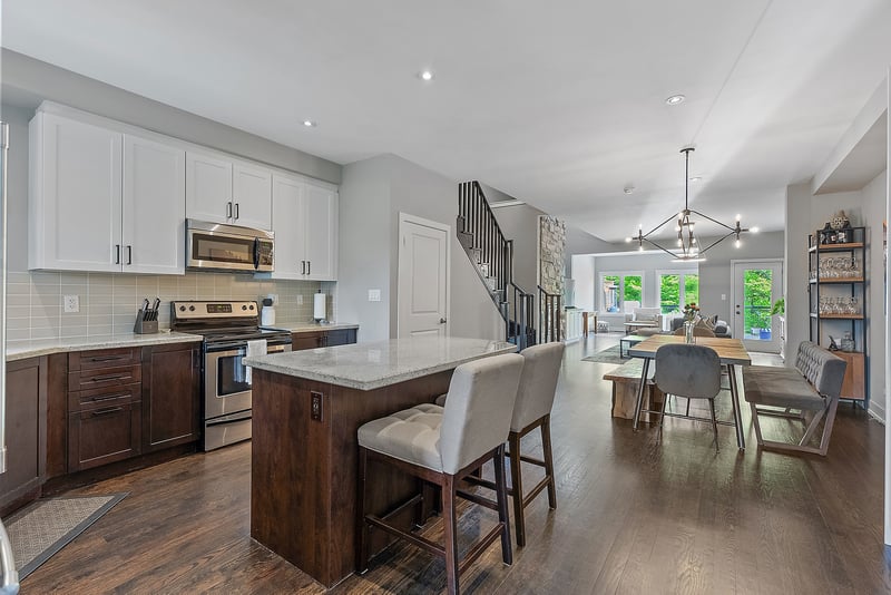 Luxury estate at 61 Rockmount Crescent, Gravenhurst, ON — photo 10