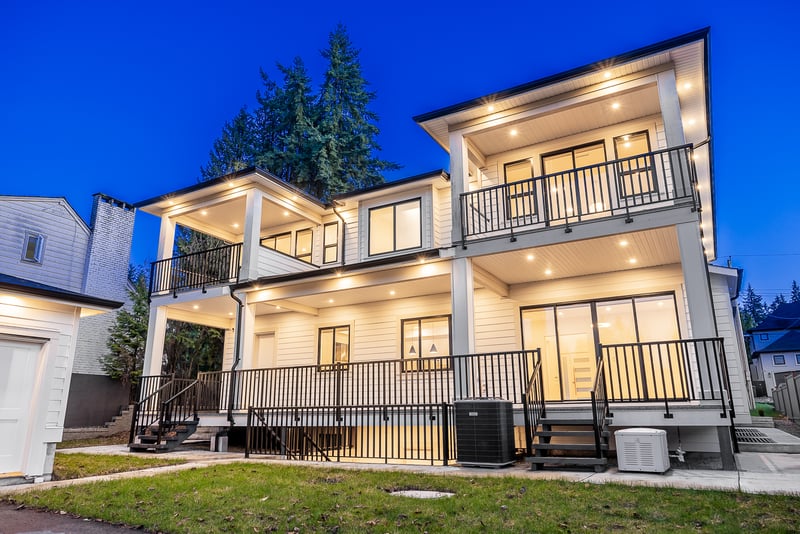 Luxury estate at 897 Cottonwood Avenue, Coquitlam, BC — photo 16