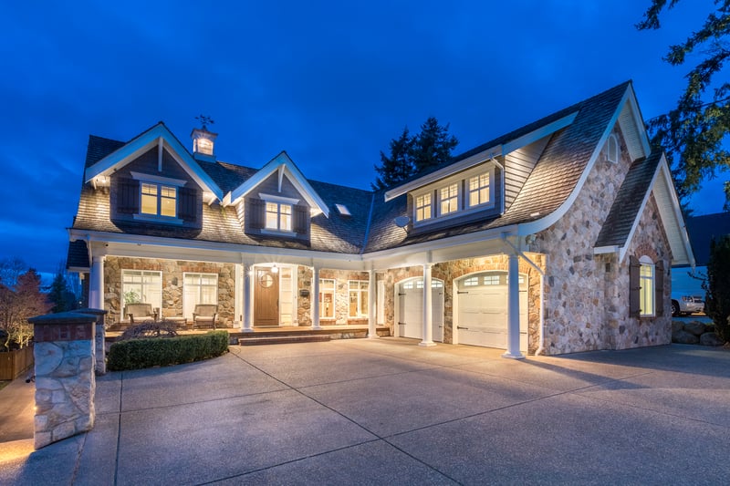 5-bedroom luxury home in 5733 182 Street, Surrey, BC