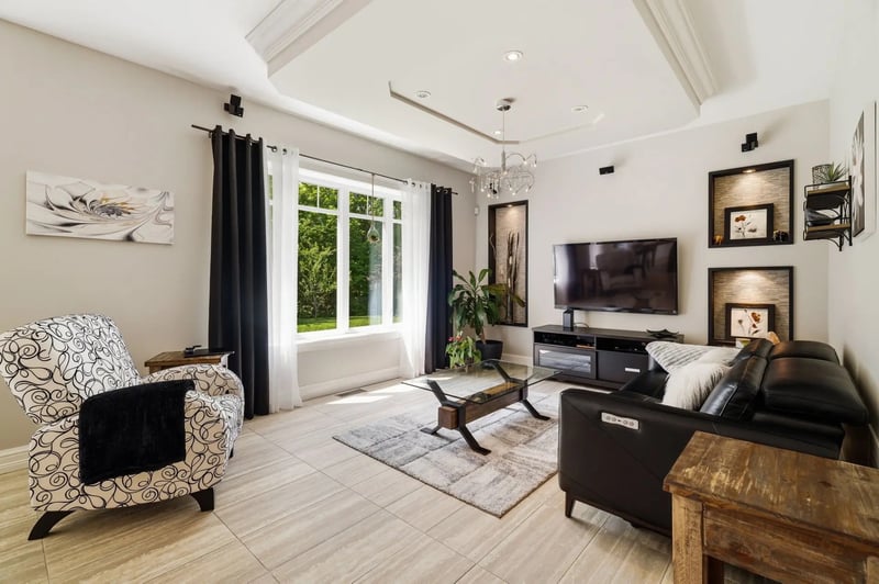 Luxury estate at 392 Rue du Saphir, Granby, QC — photo 4