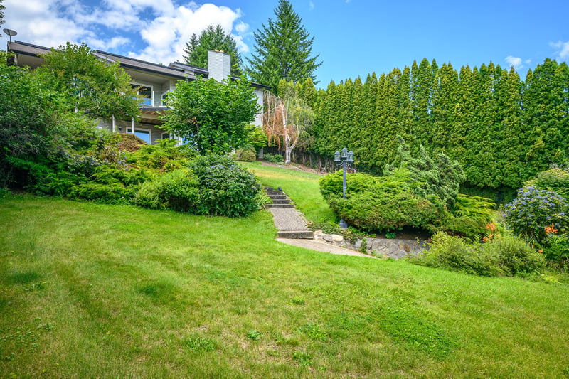 Luxury estate at 7994 Tronson Road, Vernon, BC — photo 59