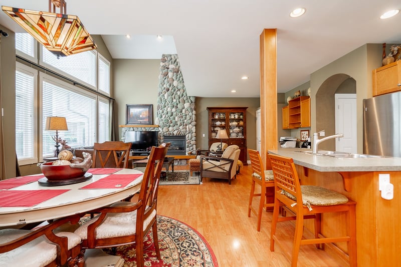 Luxury estate at 1899 Parkway Boulevard, Coquitlam, BC — photo 4
