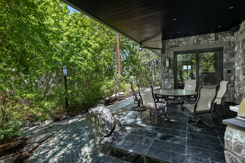 Luxury estate at 5308 Lakeshore Road, Kelowna, BC — photo 19