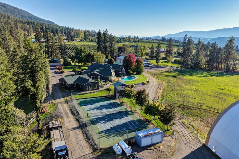 Luxury estate at 5350 Todd Road, Lake Country, BC — photo 8