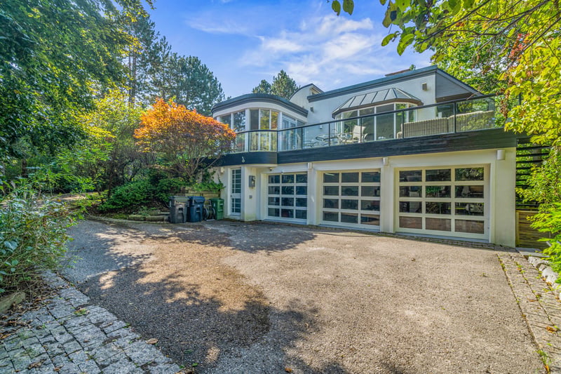 Luxury estate at 18 Timberglade Court, North York, ON — photo 24