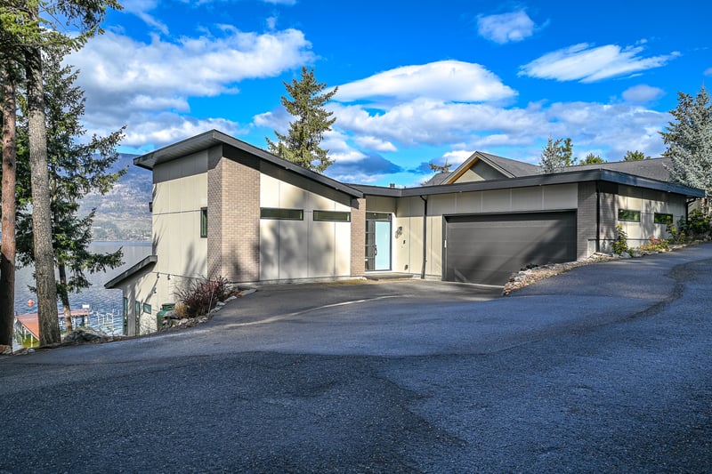Luxury estate at 20 - 9900 EASTSIDE Road, Vernon, BC — photo 2