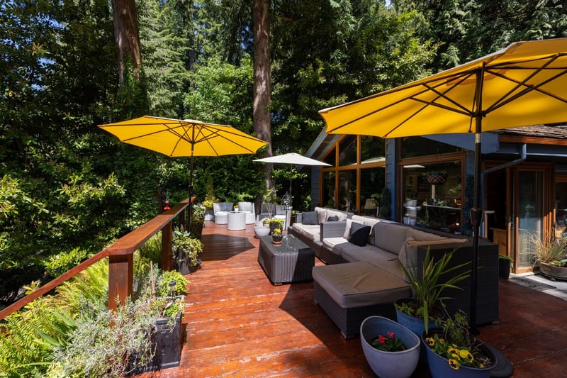 Luxury estate at 315 Bayview Road, Lions Bay, BC — photo 3
