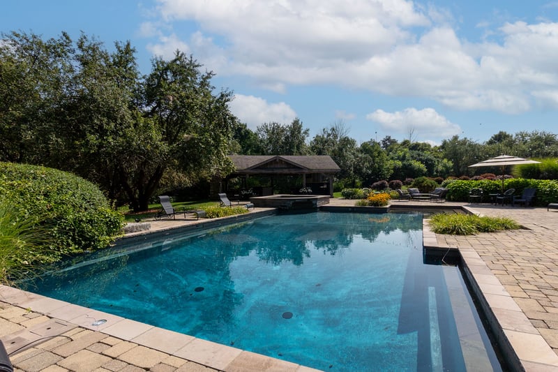 Luxury estate at 3 Rutland Hill Court, Caledon East, ON — photo 7