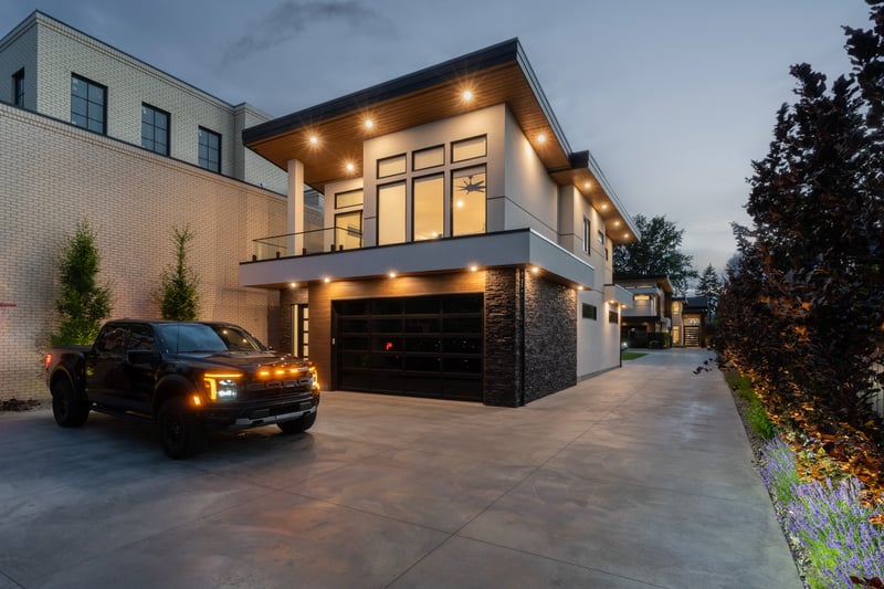 Luxury estate at 2764 Abbott Street, Kelowna, BC — photo 4
