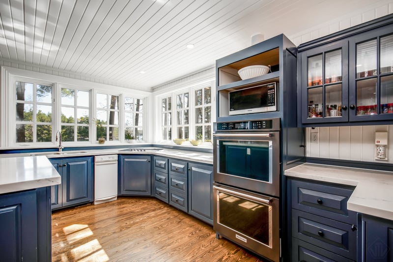 Luxury estate at 14 Milford Bay Road, Milford Bay, ON — photo 12