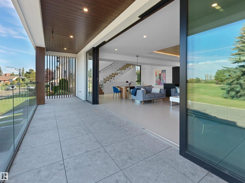 Luxury estate at 8915 Strathearn Drive NW, Edmonton, AB — photo 27