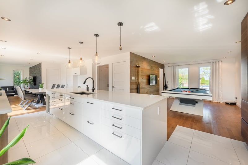 Luxury estate at 2536 Chemin du Calvaire, Varennes, QC — photo 4