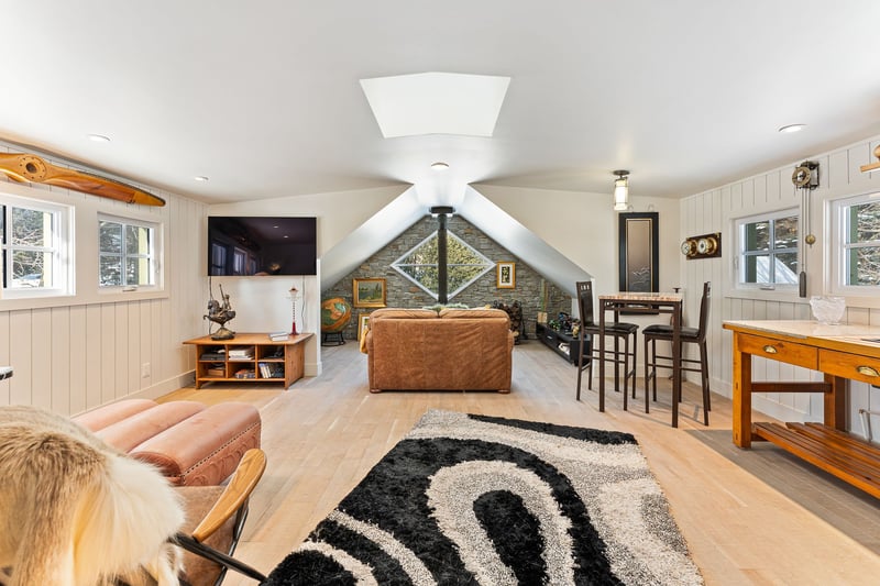 Luxury estate at 1365 Rue Principale, Saint-Paul-d'Abbotsford, QC — photo 27