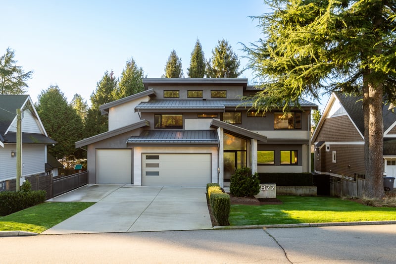 Luxury estate at 1877 126 Street, Surrey, BC — photo 1
