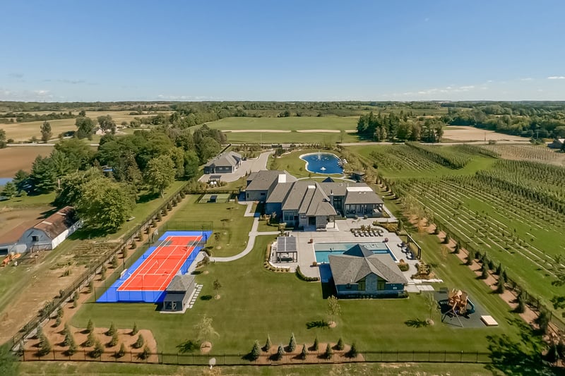 Luxury estate at 1272 Fiddlers Green Road, Ancaster, ON — photo 5