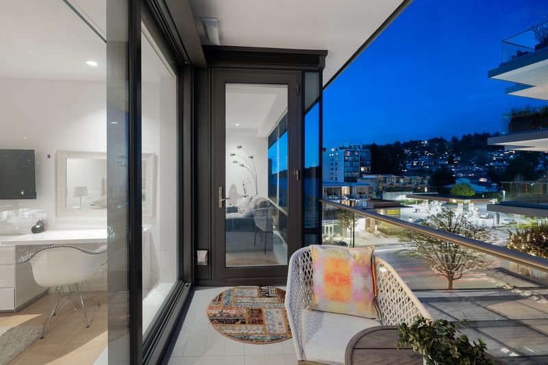 Luxury estate at 1355 Bellevue Avenue, West Vancouver, BC — photo 20