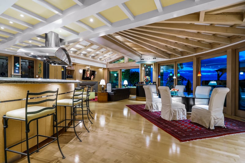 Luxury estate at 5730 Seaview Road, West Vancouver — photo 4
