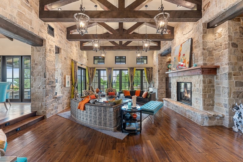 Luxury estate at 4303 Takla Road, Kelowna, BC — photo 5