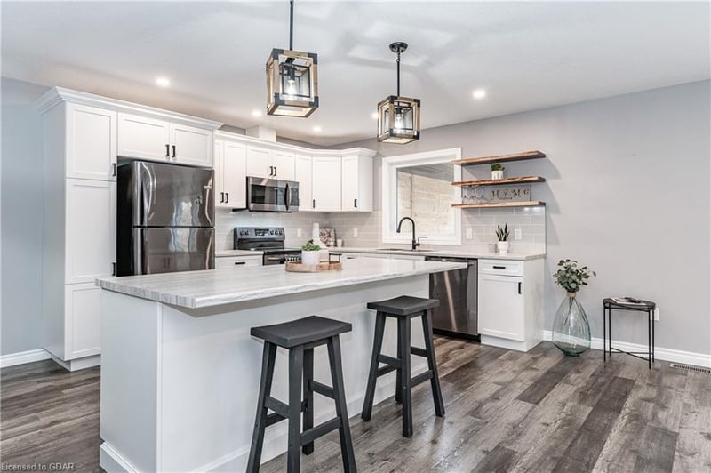 Luxury estate at 36 Ann Street S, Clifford — photo 18