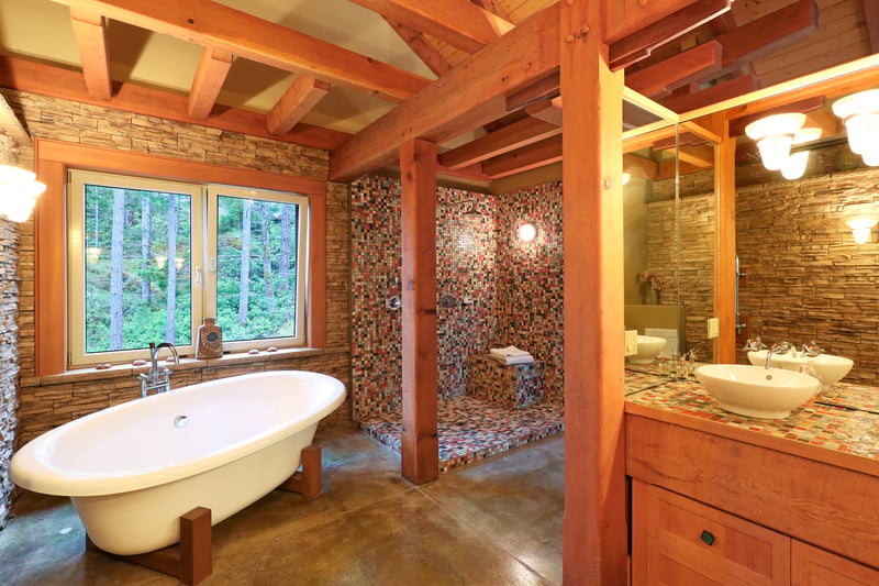 Luxury estate at 2100 Redonda Drive, Quadra Island — photo 12