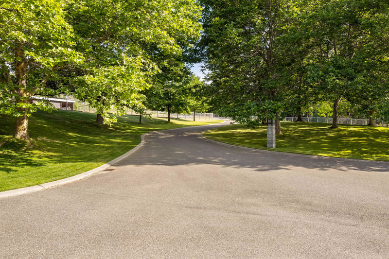 Luxury estate at 4840 Lakeshore Road, Kelowna, BC — photo 10
