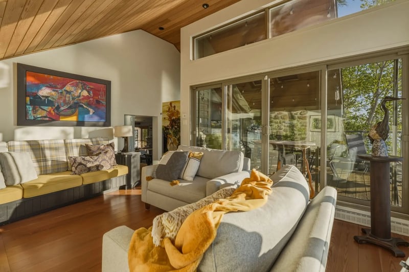 Luxury estate at 326 Rue Bordeleau, Magog, QC — photo 22